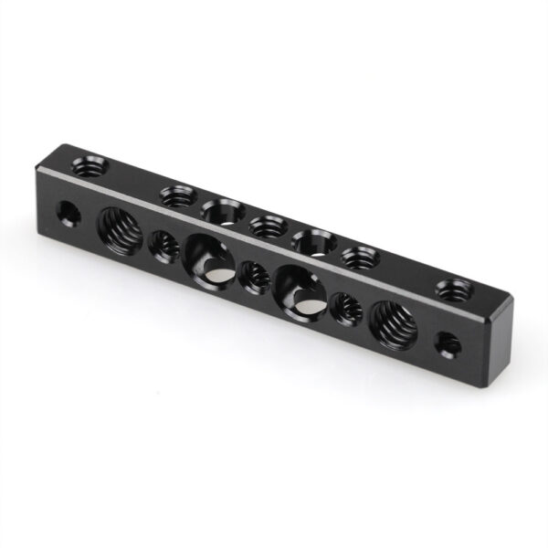 Smallrig Barrette d'attache avec trou de vis de 1/4 pouce et 3/8 pouce 1091