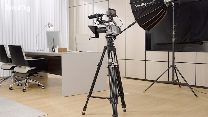 Meet the latest epitome of professionalism in action—FreeBlazer Heavy-Duty Alumi...