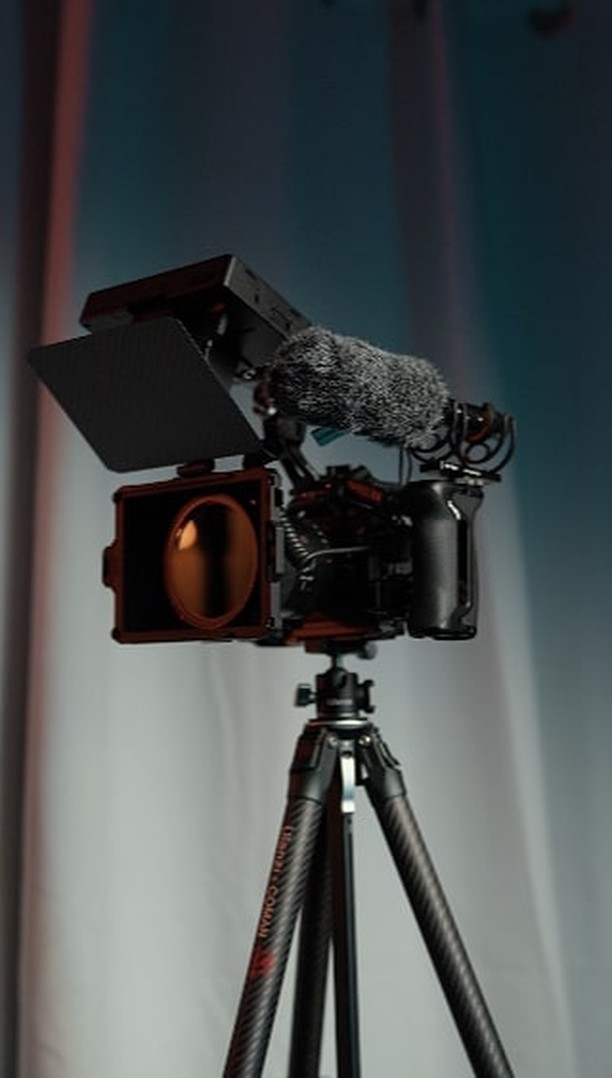 Unleash Stunning Visuals with #SmallRig!The sleek and form-fitting cage is a c...