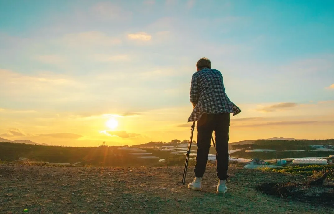 IBIS vs. Tripods, How To Decide Between The Two?
