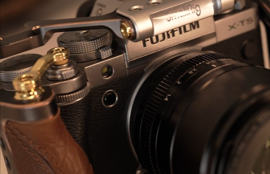 Aesthetic in Retro Handheld Cage Kit for FUJIFILM X-T5A black titanium cage wi...