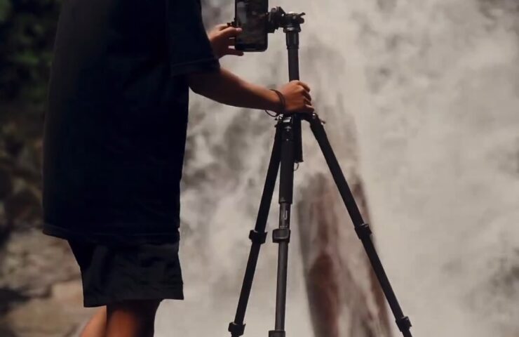 Immerse yourself in the wonders of nature with Carbon Fiber Tripod with Center C...
