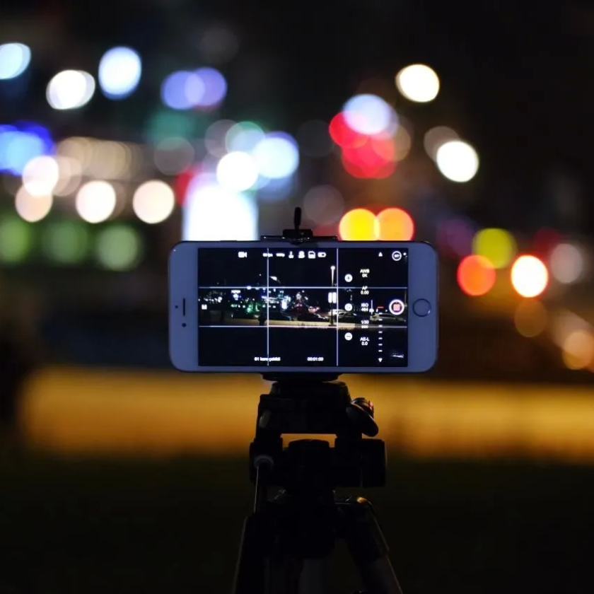 Industry Trends in Photography Accessories: The Influence of New Technologies and Innovations on Professional Photography