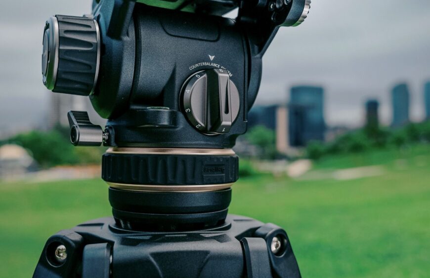 The Heavy-Duty Carbon Fiber Tripod Ki...