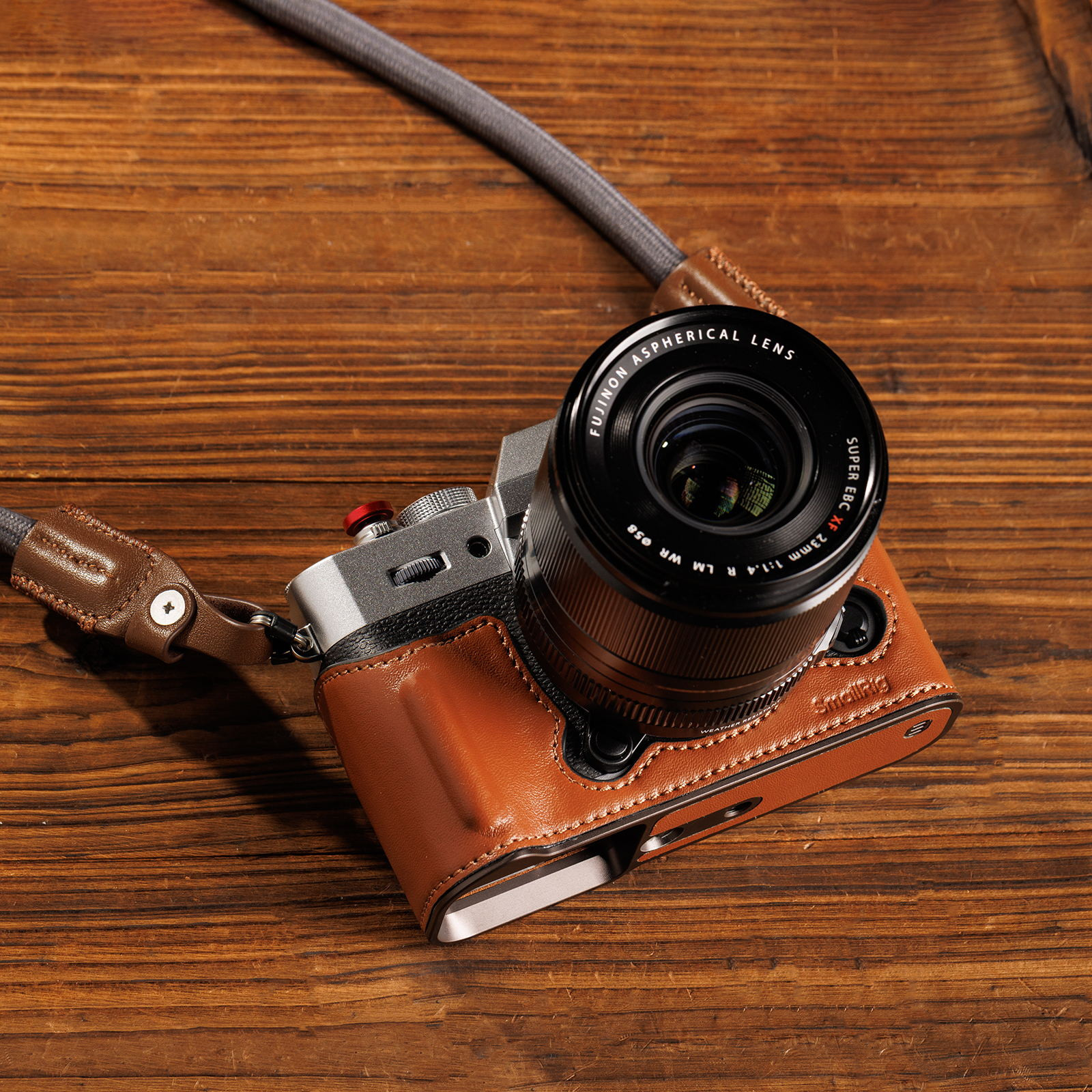 Smallrig Kit de protection en cuir demi-coque pour FUJIFILM X-T30 / X-T30 II / X-T30 III (Marron) 5670